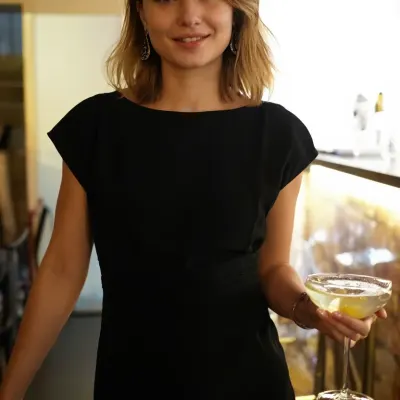 Виолетта, 23